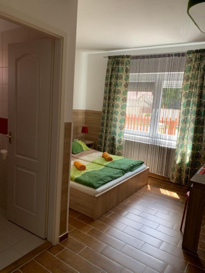 Armada Family Apartment Hajduszoboszlo Luaran gambar