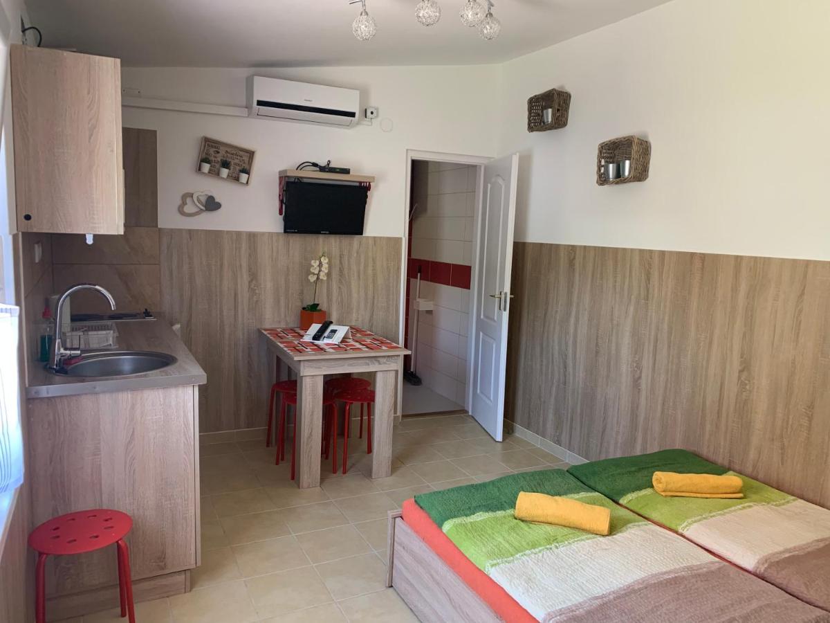 Armada Family Apartment Hajduszoboszlo Luaran gambar